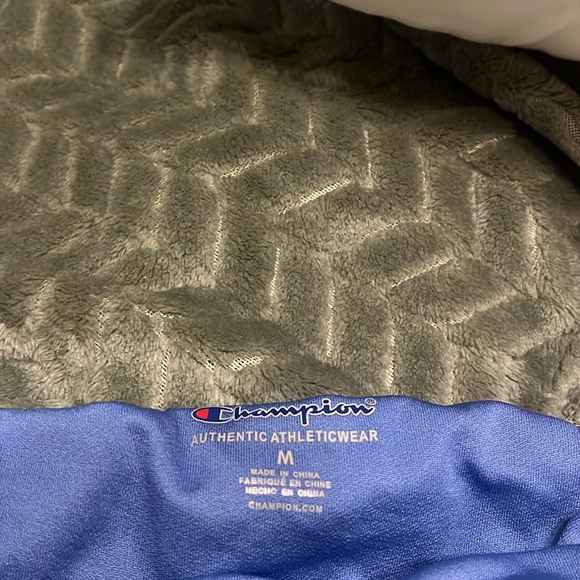 Purple Champion kids medium athletic shorts - Picture 2 of 3